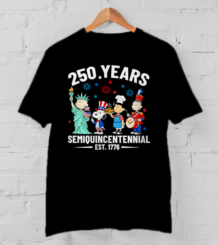 Peanuts Characters Celebrating 250 Years American Semiquincentennial Est 1776 T-Shirt