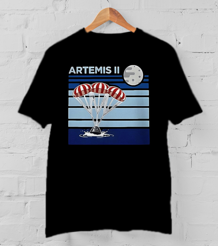 Artemis II Splashdown 2026 Orion Spacecraft Landed With Moon Parachute Scene T-Shirt