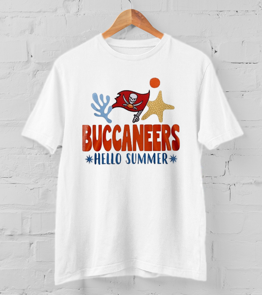 Tampa Bay Buccaneers Summer Fun Scream And Shout School's Out T-Shirt