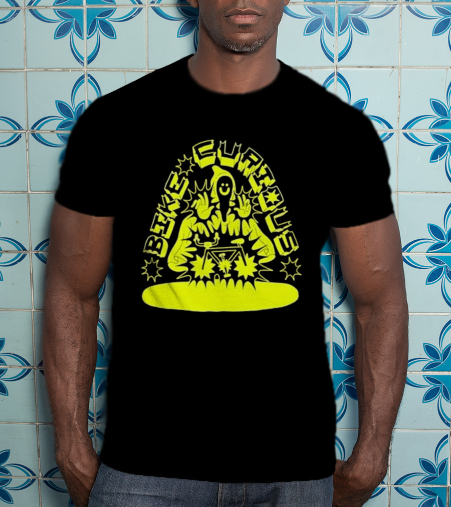 Bike Curious Wizardry Yellow Robe Starburst Biker T-Shirt