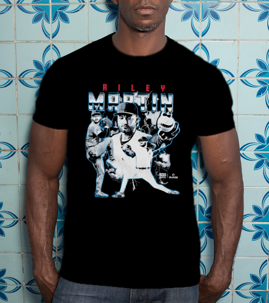 Riley Martin Chicago Cubs MLB Lightning Pitcher Action Scene T-Shirt