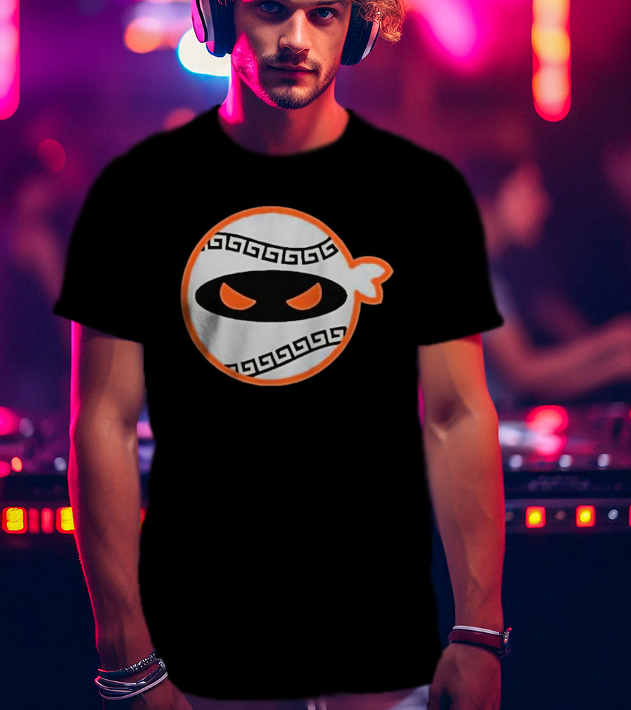 San Francisco Giants Pitching Ninja Baseball Greek Style Mask T-Shirt