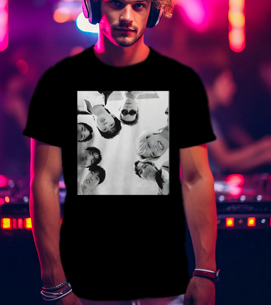 BTS Arirang World Tour Kpop 2026 Group Photo Black And White Aesthetic T-Shirt