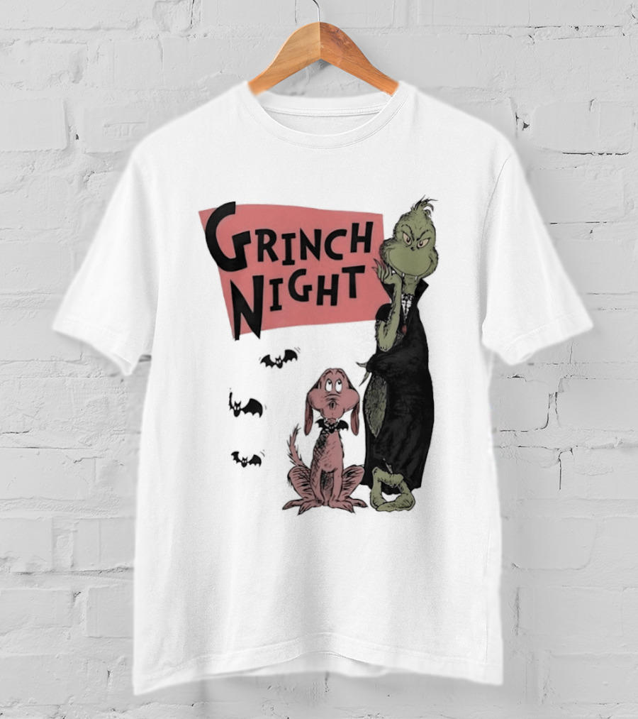 Grinch And Max Halloween Night Spooky Scene T-Shirt