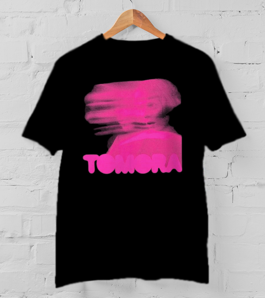 TOMORA Pink Blurred Portrait Friendly Companion T-Shirt