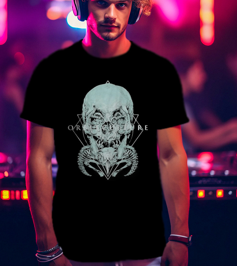 Orbit Culture Limited Chapter 1 The Might Skull T-Shirt