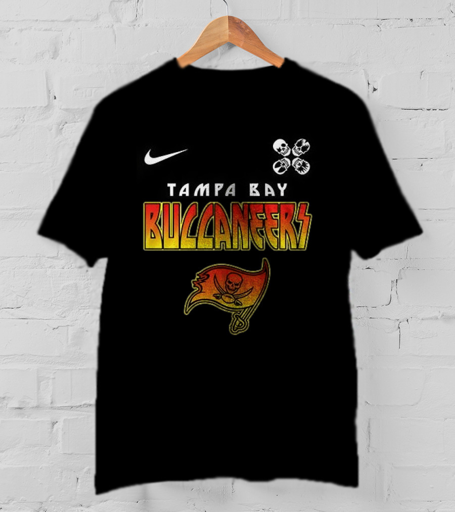 Tampa Bay Buccaneers Rock And Roll All Nite Abbey Road T-Shirt