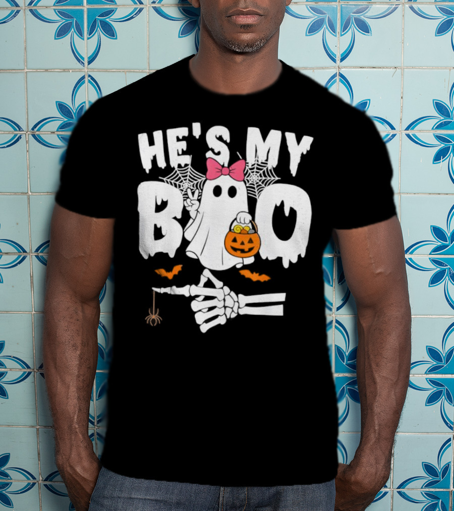 He’s My Boo Pink Bow Ghost With Pumpkin Candy Basket And Skeleton Hand Halloween T-Shirt