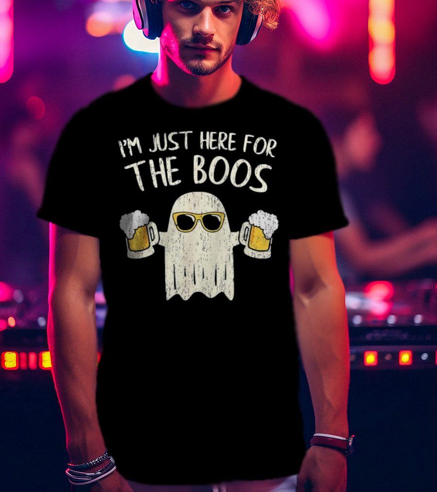 I'm Just Here For The Boos Funny Ghost Sunglasses Beer S T-Shirt