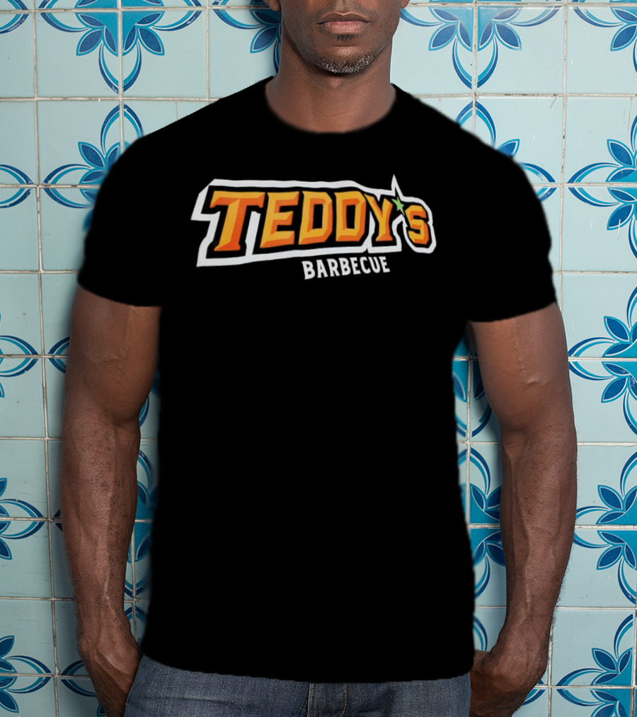 Teddy’s Barbecue Bold Text Style With Green Star Symbol T-Shirt