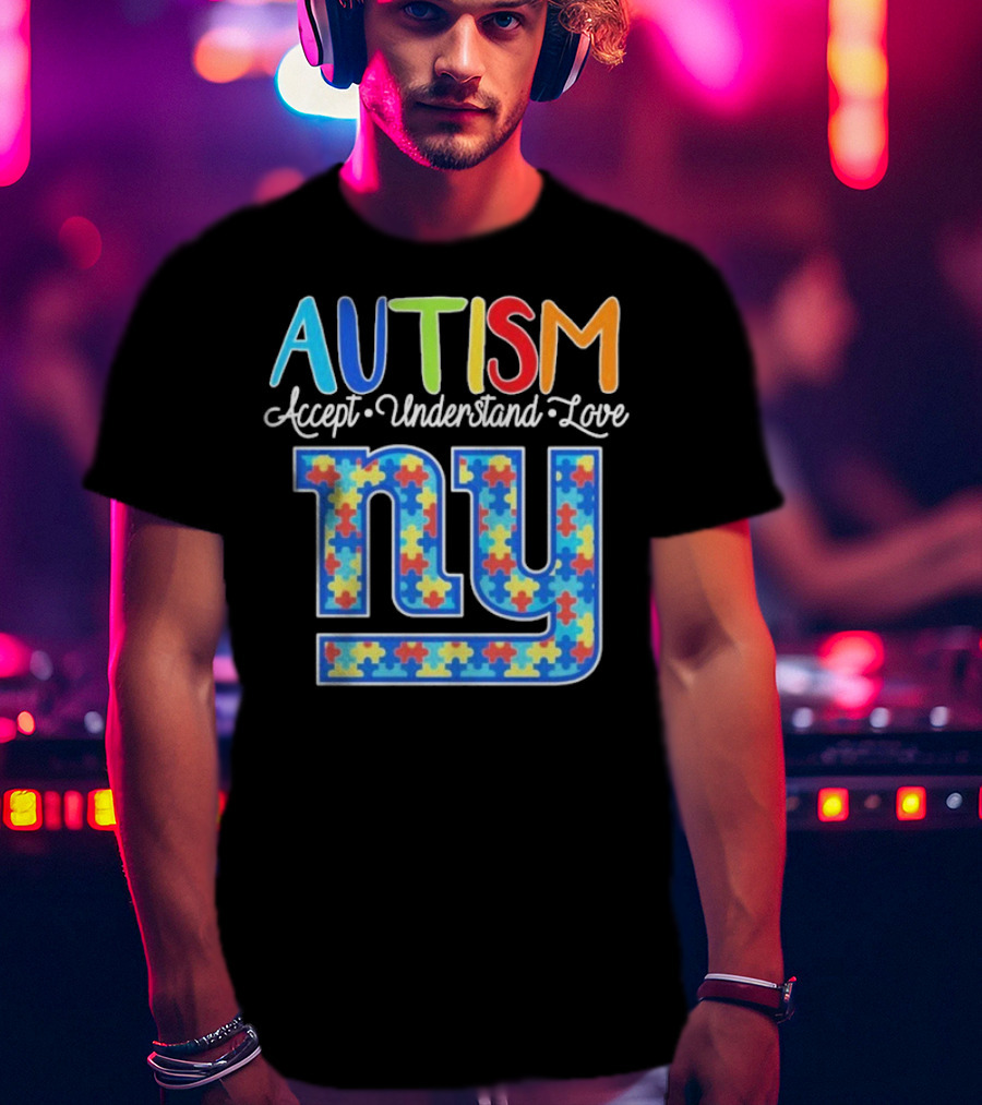 Autism Accept Understand Love NY Giants Puzzle Piece Pattern T-Shirt