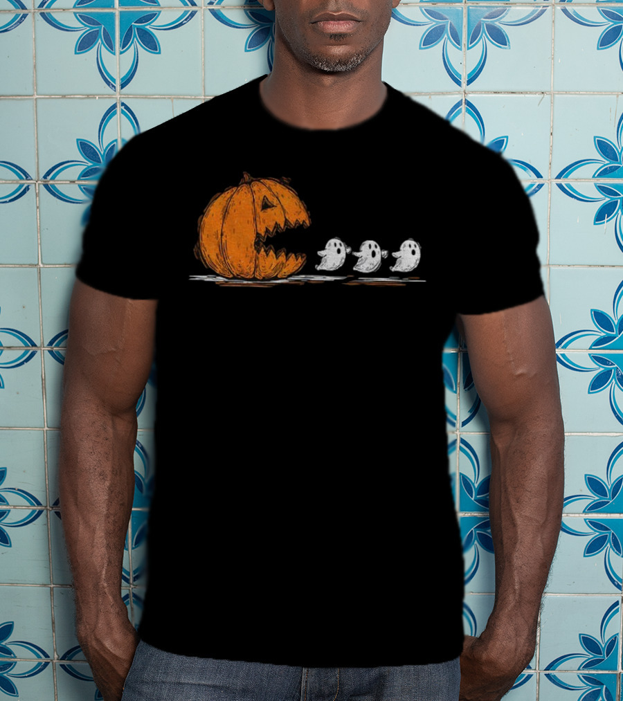 Pumpkin Chasing Ghosts Spooky Season Funny Halloween Vintage T-Shirt