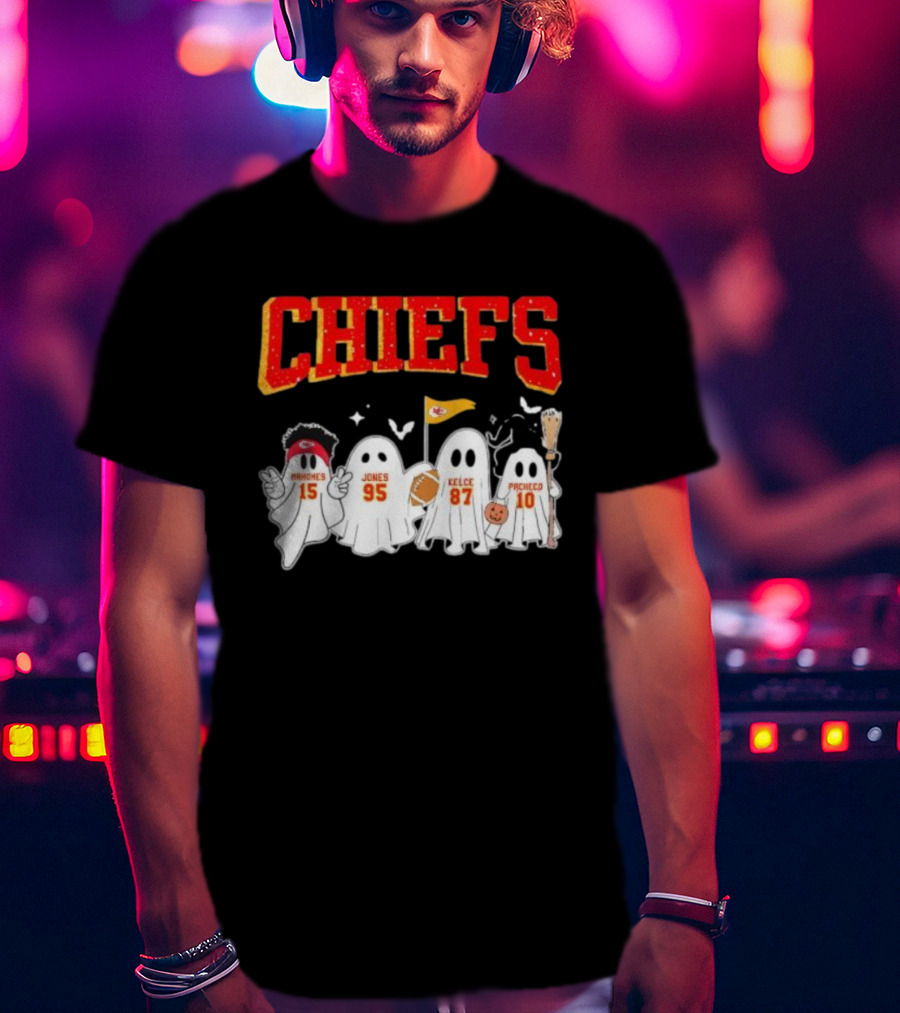 Kansas City Chiefs Halloween Mahomes Jones Kelce Pacheco Ghosts T-Shirt
