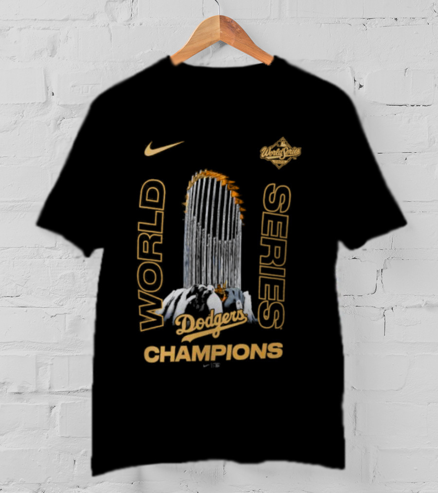 Los Angeles Dodgers Nike 2025 World Series Champions Raise The Trophy T-Shirt