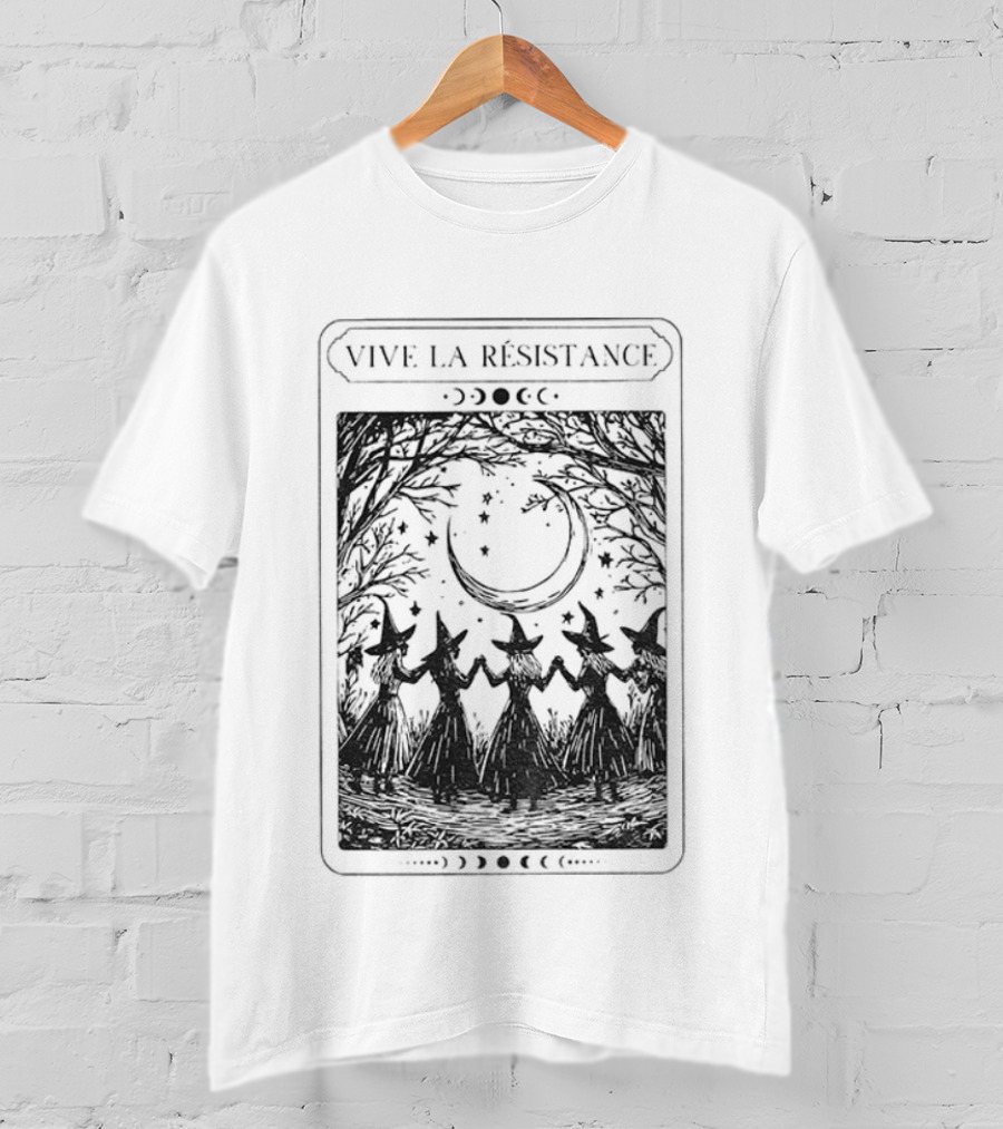 Vive La Resistance Crescent Moon Witches Tarot Card Halloween Feminist Anti Patriarchy T-Shirt