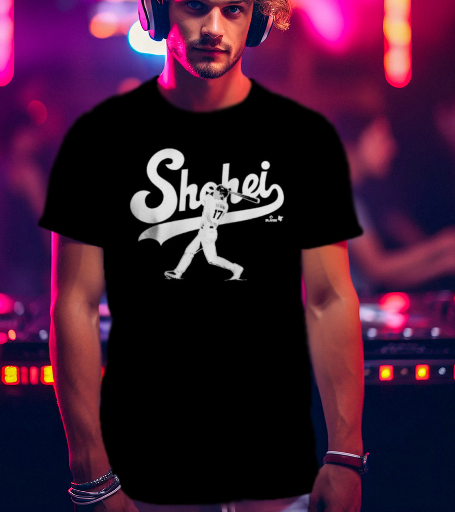 Shohei Ohtani Slugger Swing Baseball Player Action T-Shirt