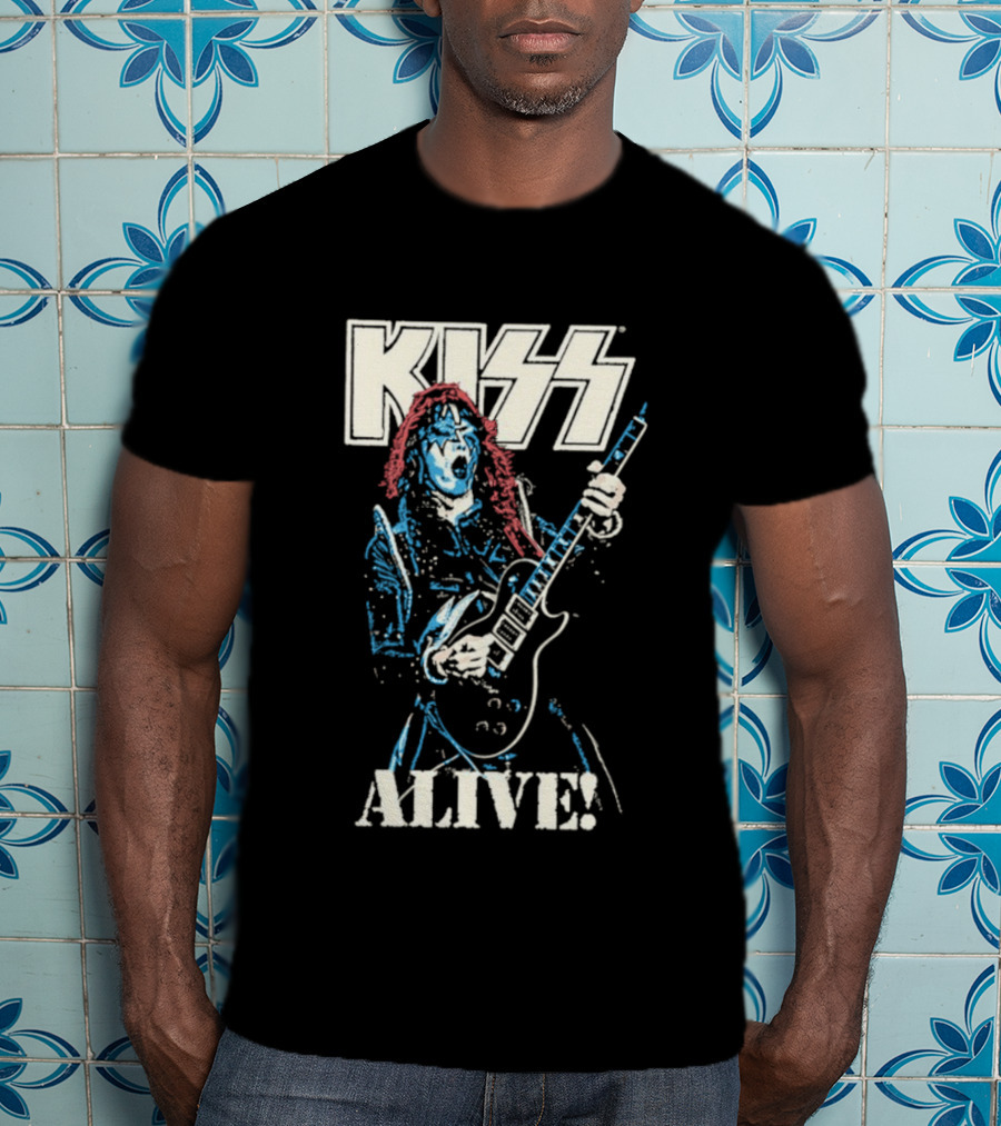 KISS Alive Spaceman Guitarist Retro Style T-Shirt