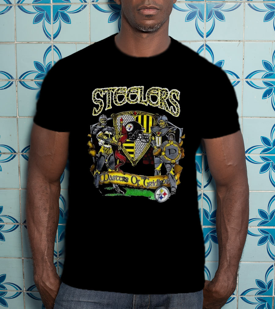 Steelers Masters Of The Gridiron Knights Emblem T-Shirt