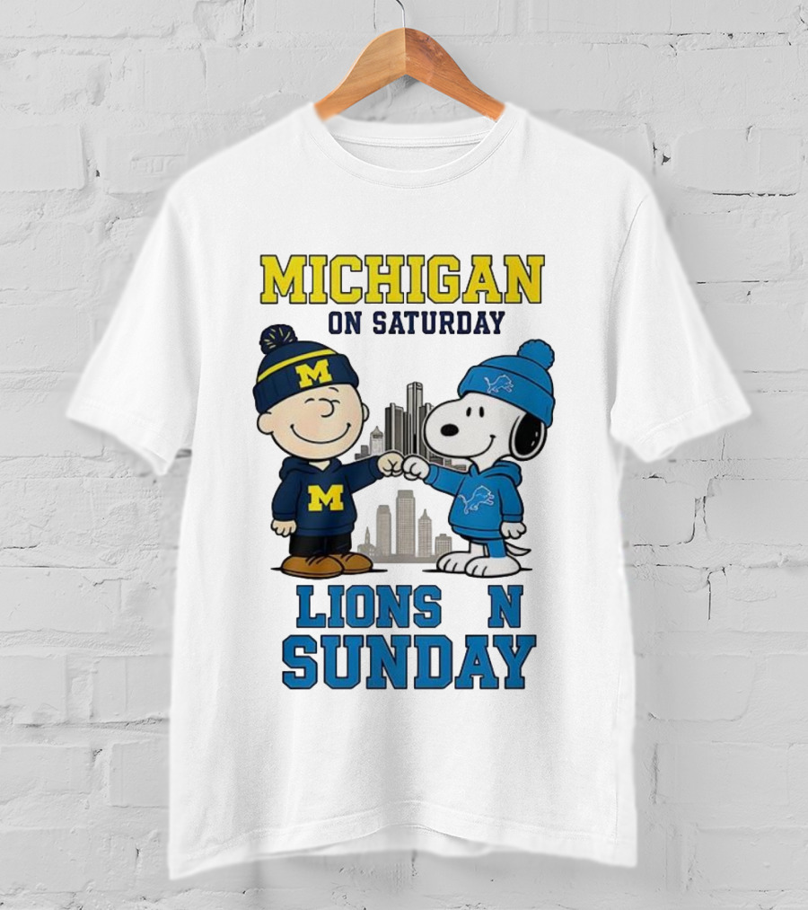 Michigan Wolverines On Saturday Charlie Brown And Snoopy Lions On Sunday T-Shirt