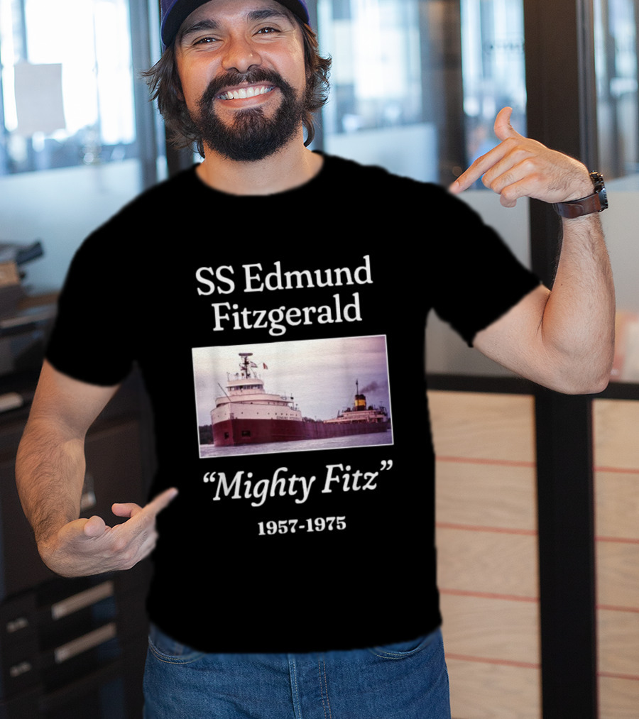 SS Edmund Fitzgerald Mighty Fitz 1957 1975 Ship Image T-Shirt