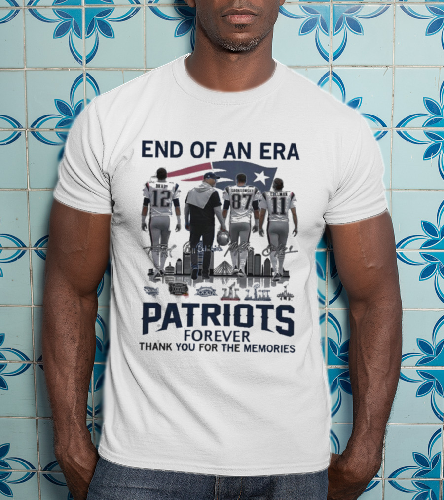End Of An Era New England Patriots Forever Thank You For The Memories Signatures 12 87 11 T-Shirt