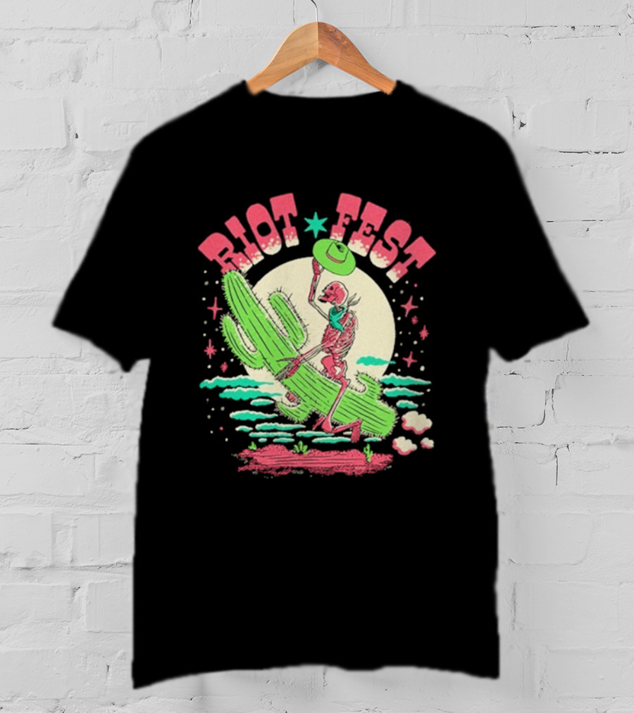 Riot Fest Skeleton Cactus Moon Scene Vintage Style T-Shirt