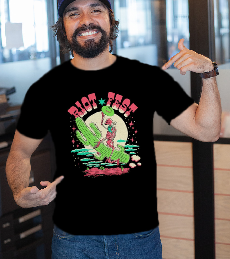 Riot Fest Skeleton Cactus Moon Scene Vintage Style T-Shirt