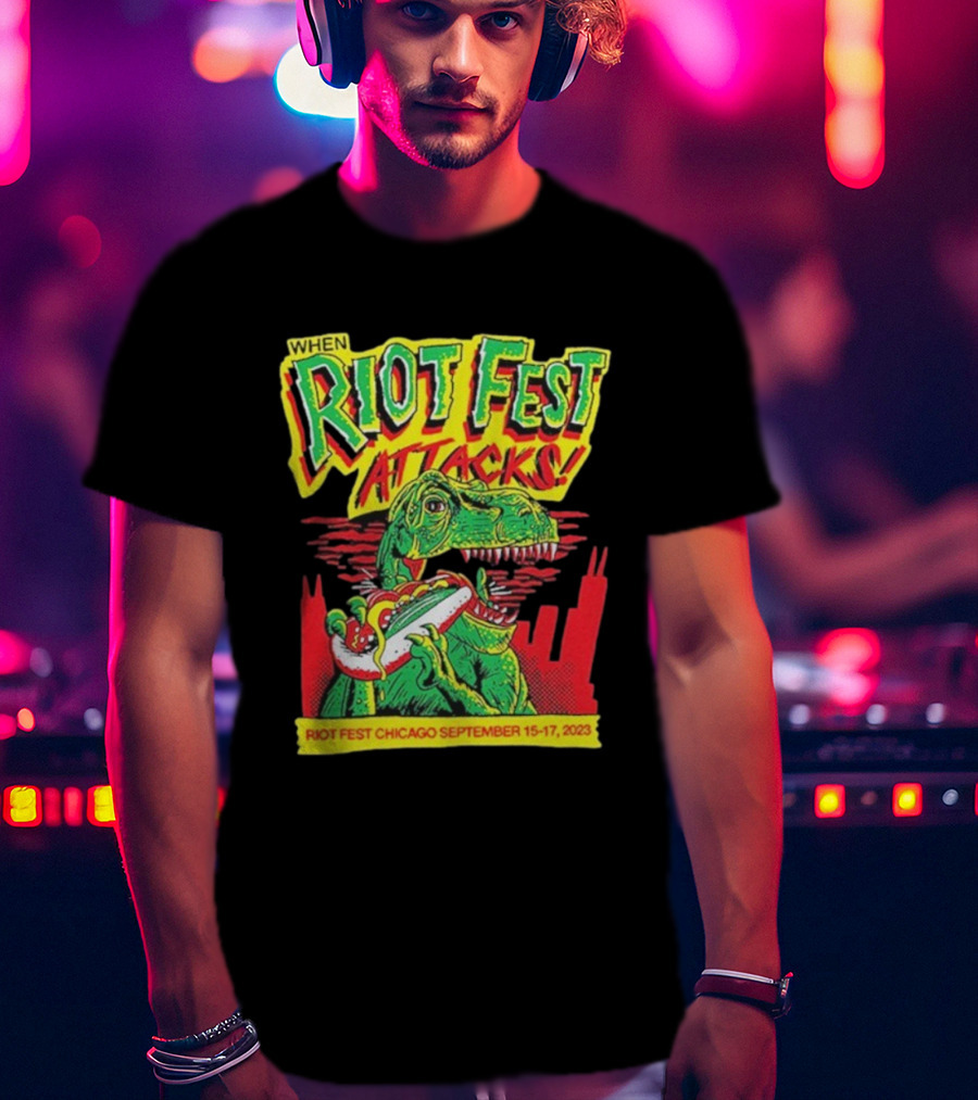 When Riot Fest Attacks Chicago September 15-17 2023 Dinosaur Hot Dog Skyline T-Shirt