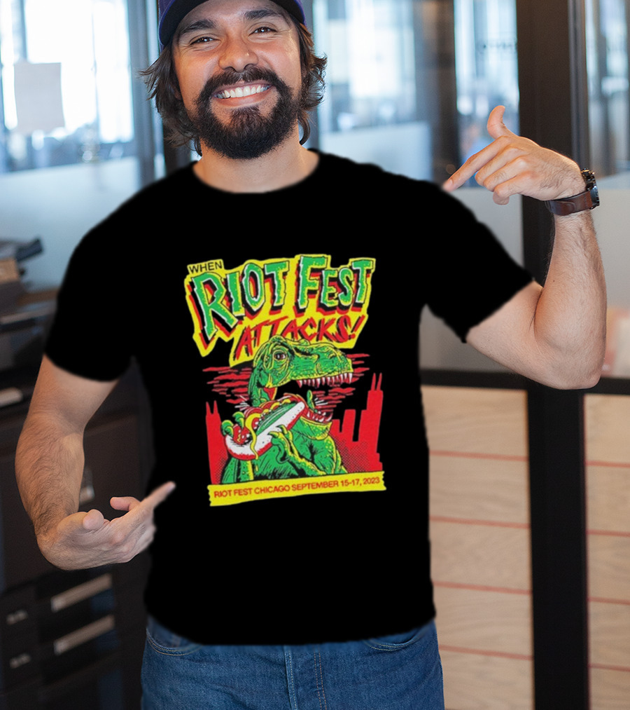 When Riot Fest Attacks Chicago September 15-17 2023 Dinosaur Hot Dog Skyline T-Shirt