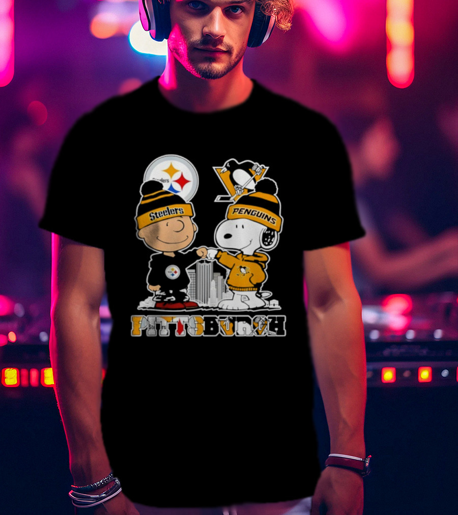 Pittsburgh Steelers Penguins Snoopy Charlie Brown Commemorative Sports Fan Graphic T-Shirt