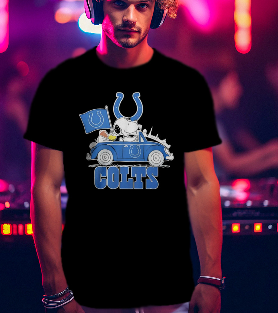 Peanuts Indianapolis Colts Snoopy Driving Car With Mascot Flag T-Shirt