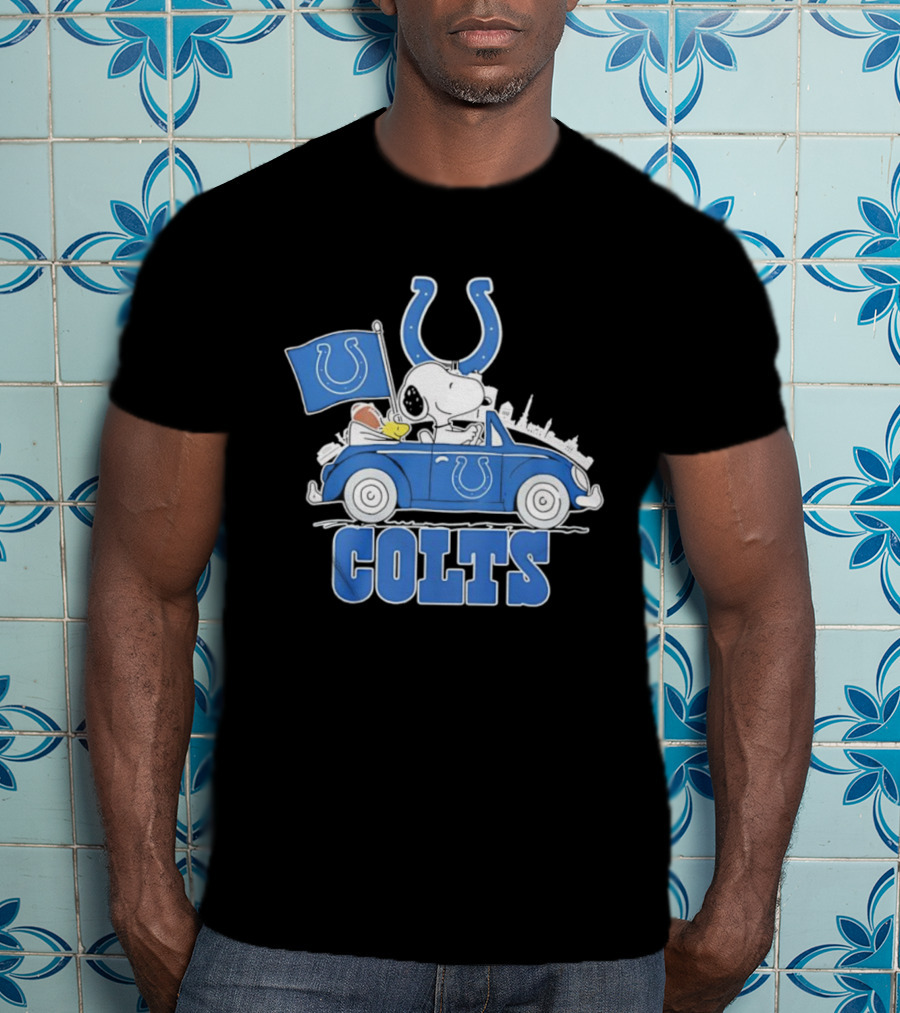 Peanuts Indianapolis Colts Snoopy Driving Car With Mascot Flag T-Shirt