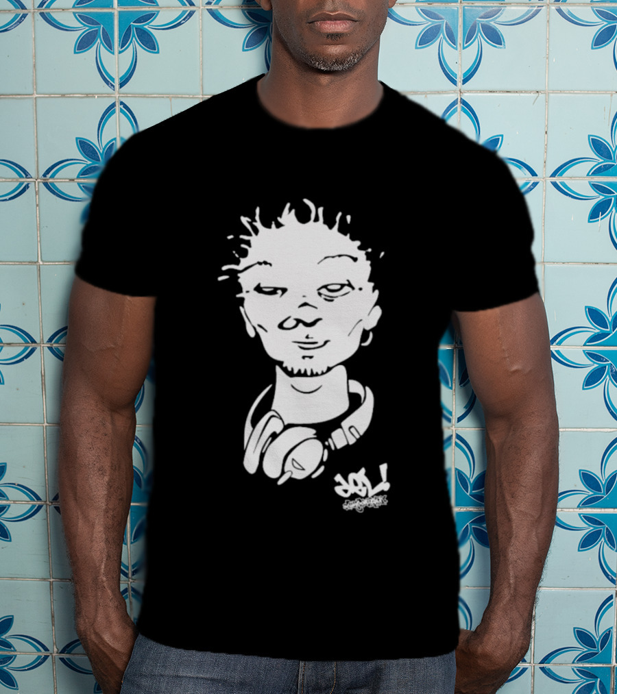 Del Face Headphones Graffiti Art T-Shirt