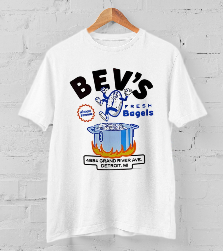 Bev’s Fresh Bagels 4884 Grand River Ave Detroit Animated Boiling Bagel Cartoon T-Shirt