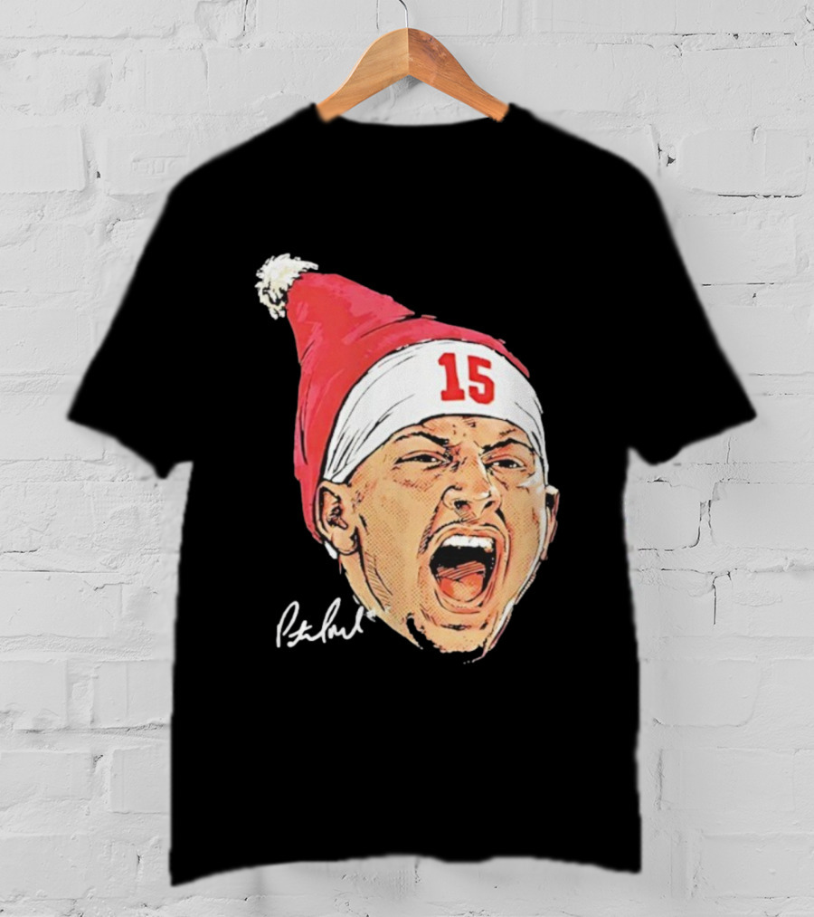 Patrick Mahomes Santa Hat Kansas City Chiefs Merry Christmas Signature 15 T-Shirt