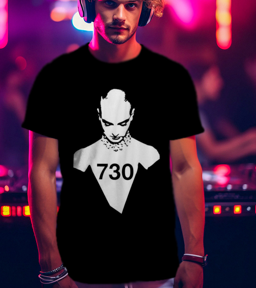Sinead 730 Bold Graphic Style T-Shirt