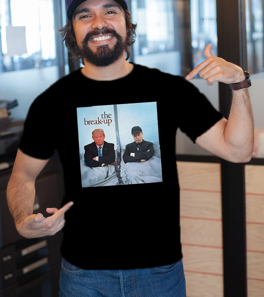 The Break-up Trump And Elon Musk Bed Divider T-Shirt
