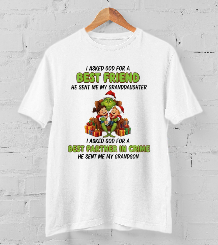 Grinch Santa Best Friend Granddaughter Best Partner In Crime Christmas T-Shirt