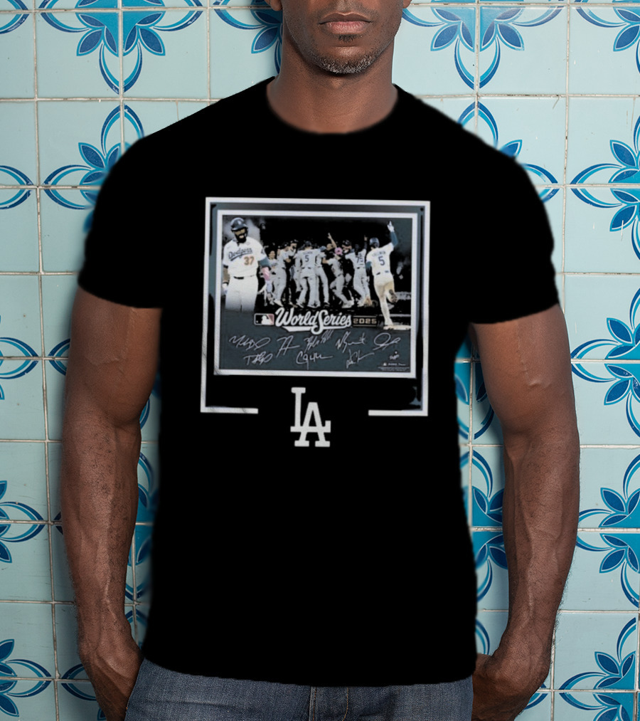 Los Angeles Dodgers 2025 World Series Autographed Team Signatures T-Shirt