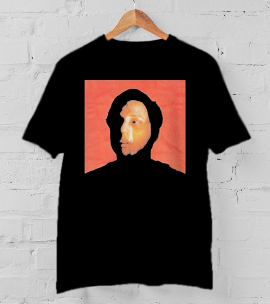 Mal Blum Match Face Outline Art Style T-Shirt