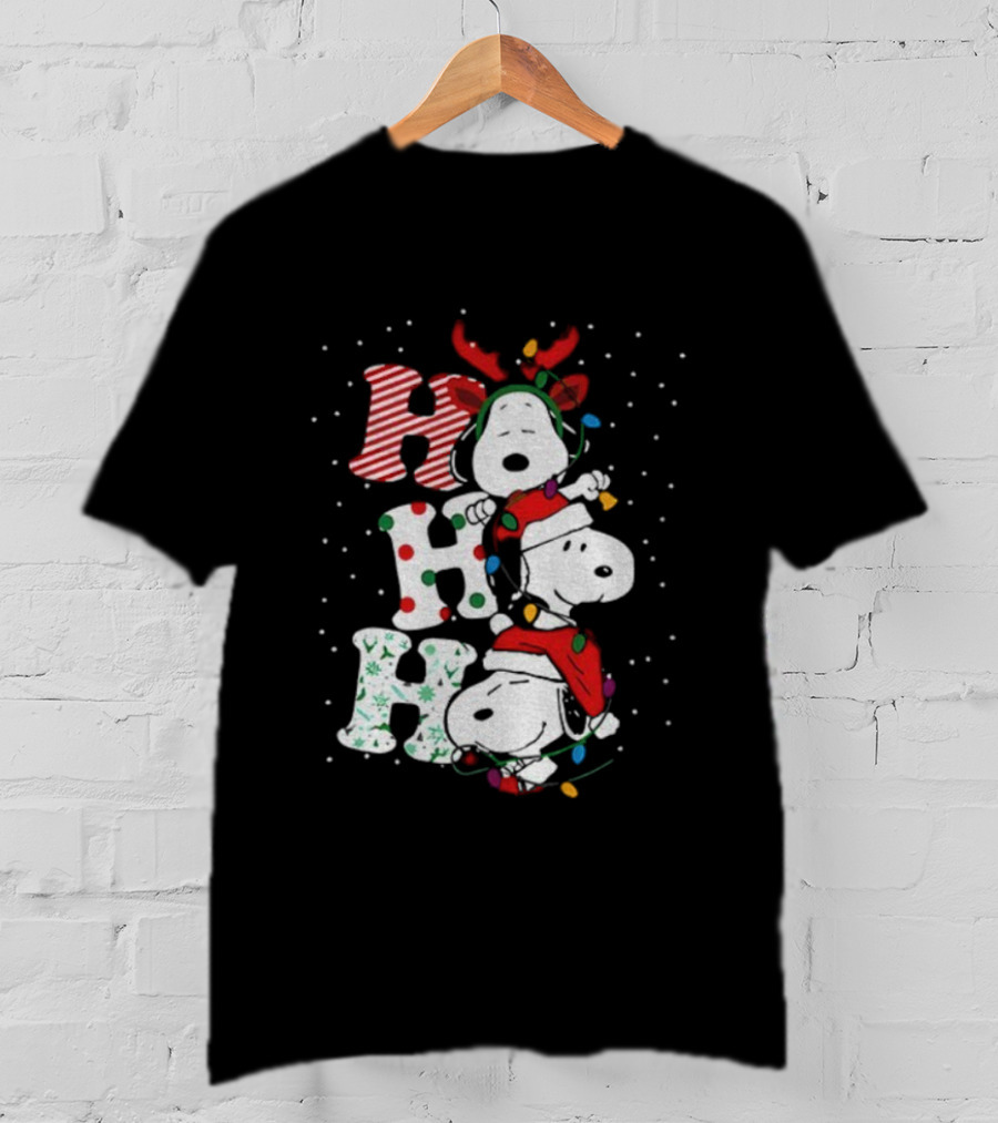 Snoopy Ho Ho Ho Santa Hat Reindeer Antlers Christmas Lights Snowflakes 2025 T-Shirt