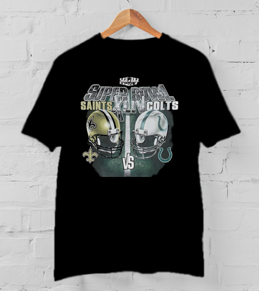 Indianapolis Colts Vs New Orleans Saints Super Bowl XLIV Helmet Matchup Retro 2010 T-Shirt