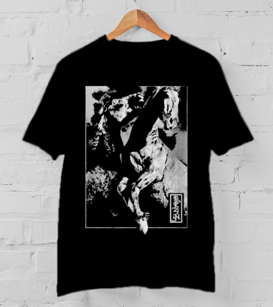 Rezn Horses Dynamic Equine Movement Black And White T-Shirt