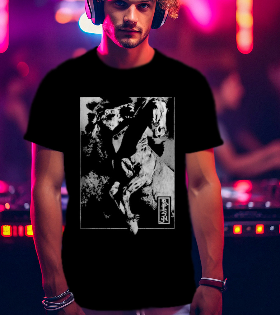 Rezn Horses Dynamic Equine Movement Black And White T-Shirt