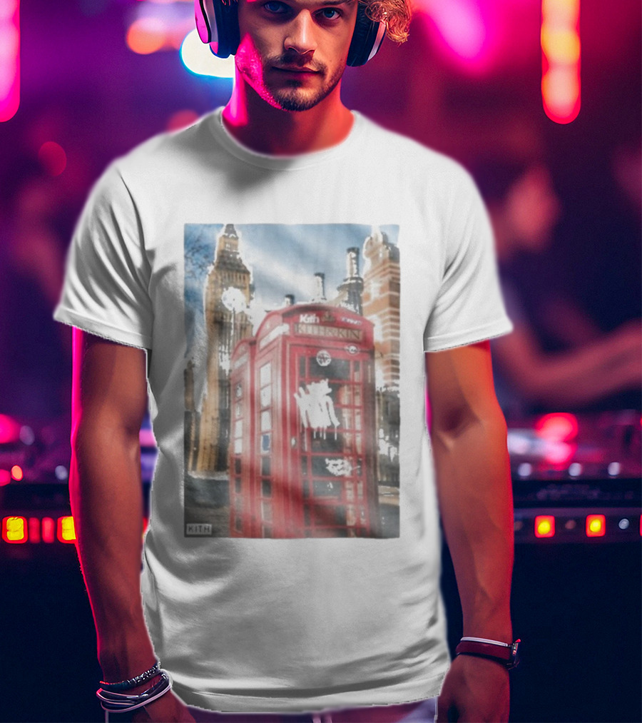 Kith London Red Telephone Box November 28th Tower Bridge Skyline Scene T-Shirt