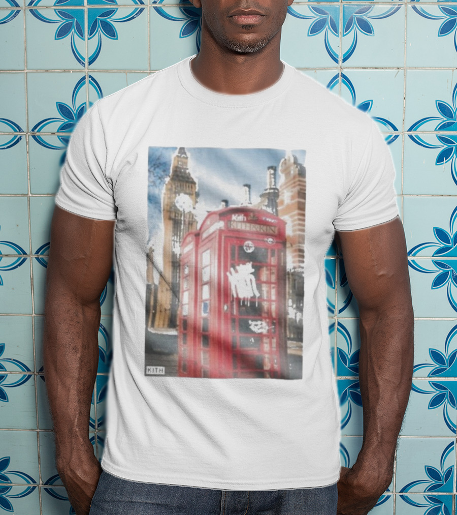 Kith London Red Telephone Box November 28th Tower Bridge Skyline Scene T-Shirt