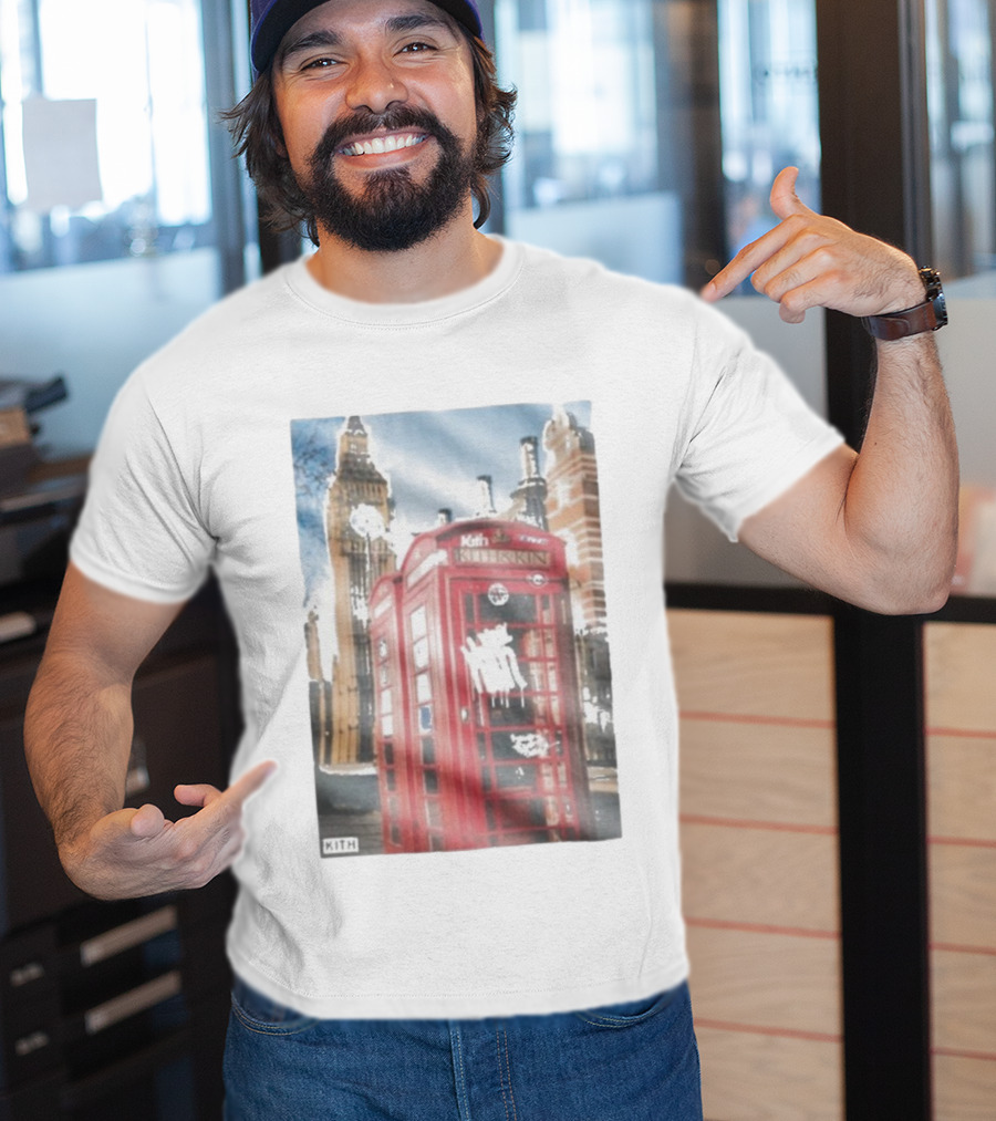 Kith London Red Telephone Box November 28th Tower Bridge Skyline Scene T-Shirt