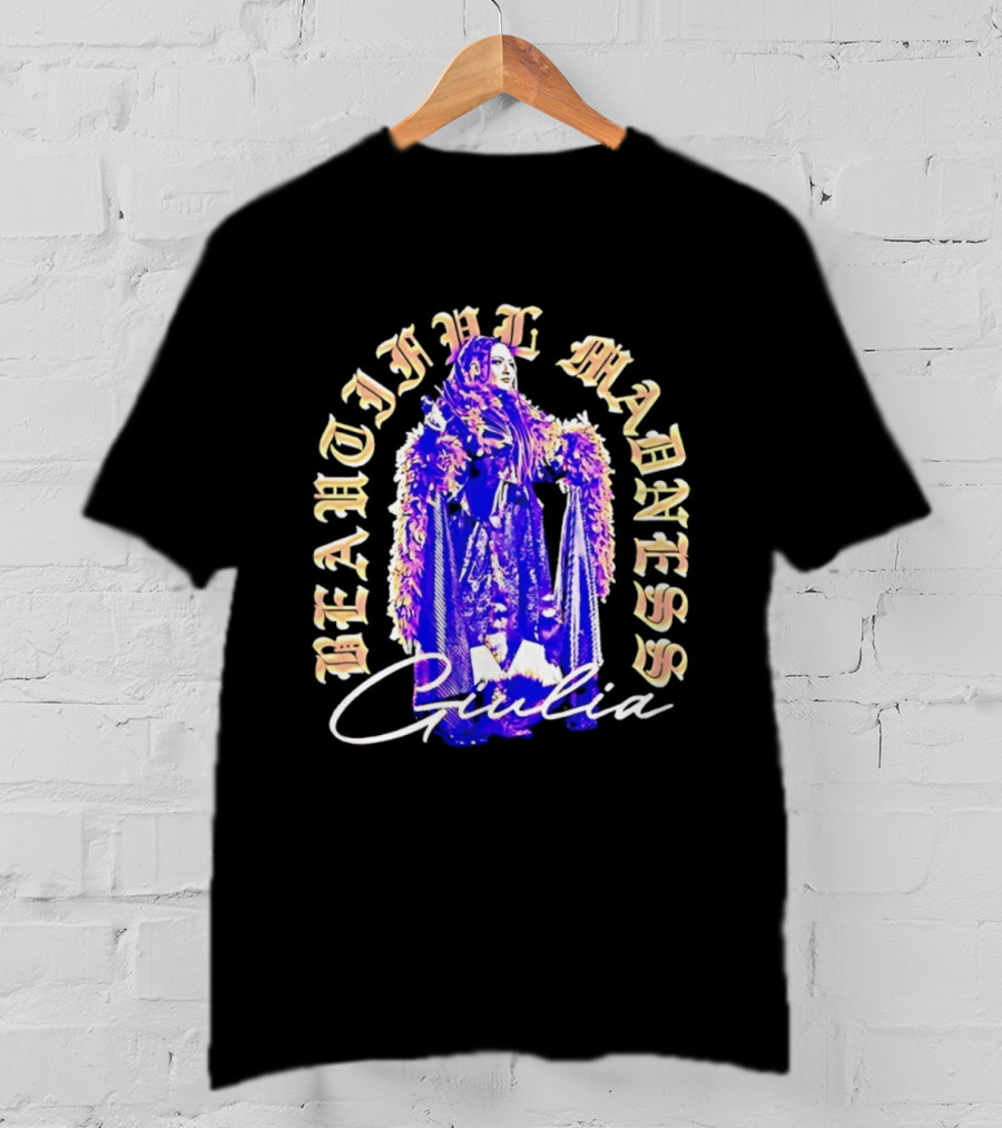 Beautiful Madness Giulia Old English Style T-Shirt