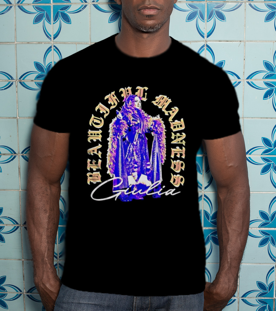 Beautiful Madness Giulia Old English Style T-Shirt