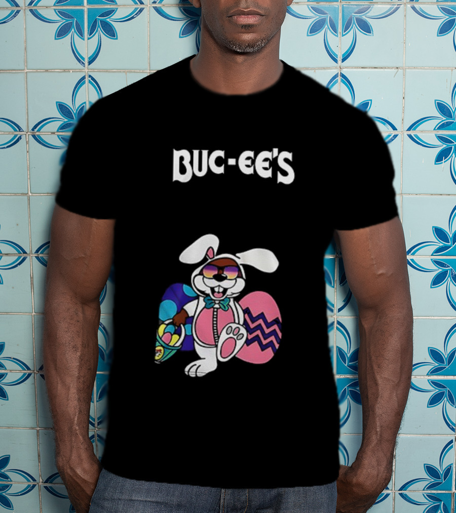 Buc-ee’s Easter Bunny Beaver Nugget I'm Hunting With Eggs And Candy T-Shirt